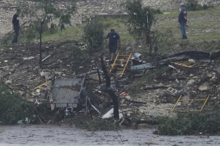 Le fleuve Guadalupe a débordé et semé la désolation, vendredi à Kerrville, Texas. KEYSTONE/AP/Eric Gay